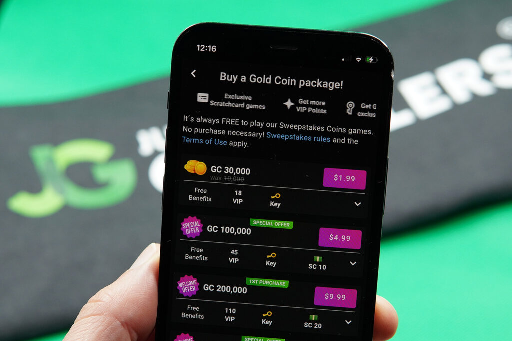 Patrik Lidin holding an iPhone showing offers for Pulsz Bingo coin packages.